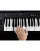 YAMAHA PSR-SX900 Portable Keyboard